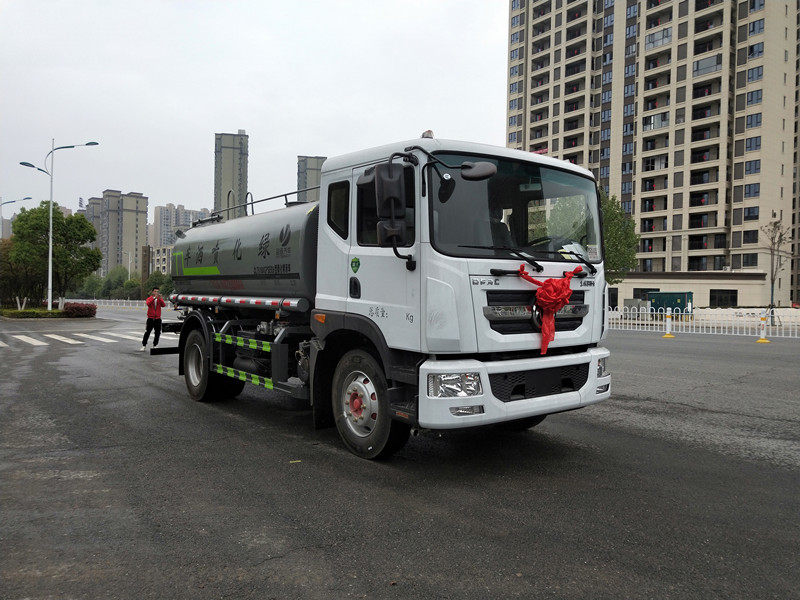 東風(fēng)D9灑水車12噸 東風(fēng)D9灑水車12噸