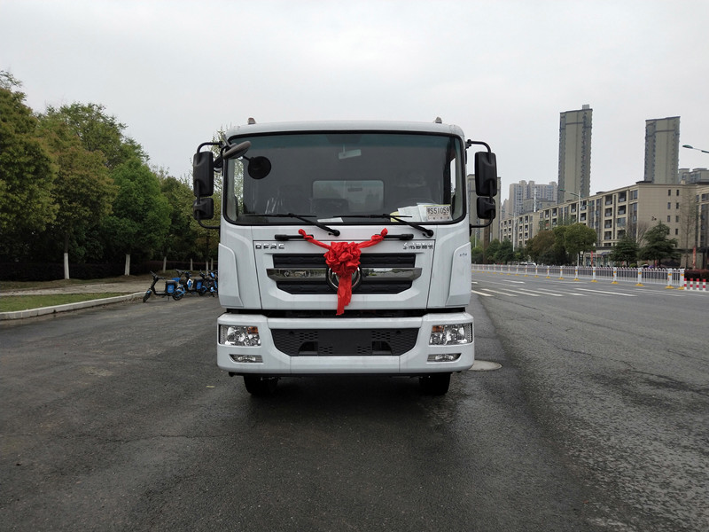 東風灑水車 東風灑水車