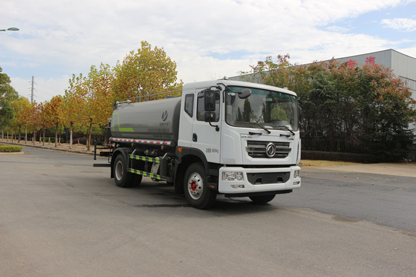 15噸灑水車價格-15噸灑水車-15噸灑水車廠家直銷-湖北盈通灑水車生產(chǎn)廠家 15噸灑水車價格-15噸灑水車-15噸灑水車廠家直銷-湖北盈通灑水車生產(chǎn)廠家