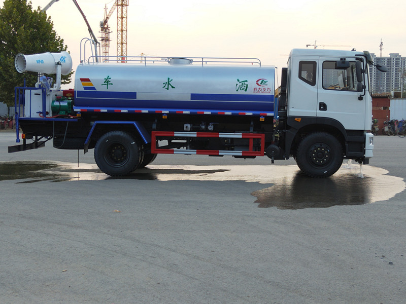 12噸灑水車 12噸灑水車