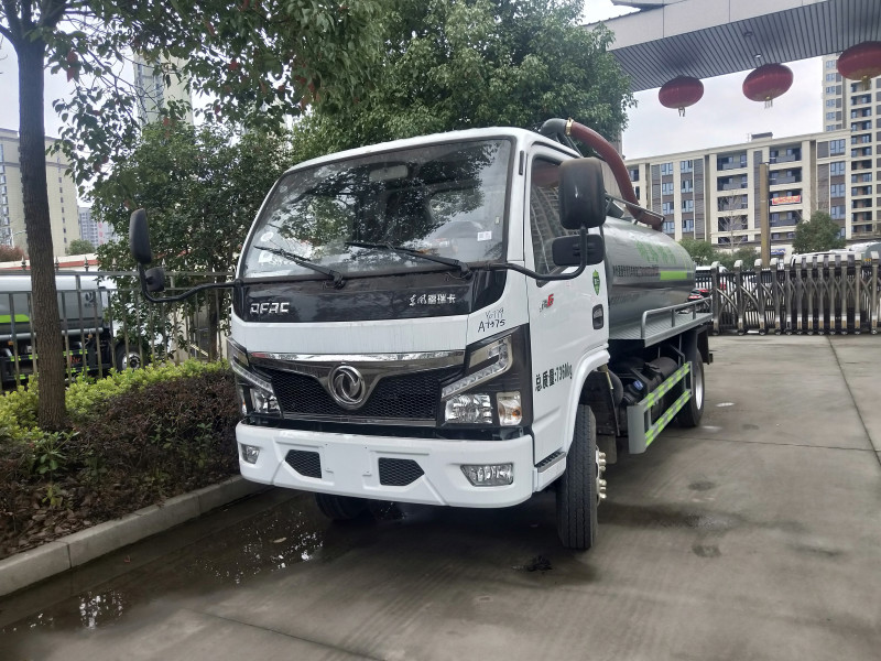 國(guó)六5方吸糞車-東風(fēng)國(guó)六5方吸糞車 國(guó)六5方吸糞車-東風(fēng)國(guó)六5方吸糞車