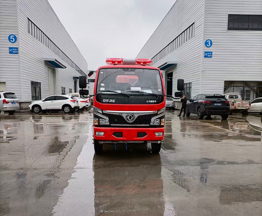 東風D6酒水車5方8方廠家直銷-程力灑水車生產廠家-支持分期付款 東風D6酒水車5方8方廠家直銷-程力灑水車生產廠家-支持分期付款