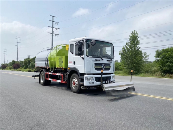 國六東風(fēng)D9高壓灑水車 國六東風(fēng)D9高壓灑水車