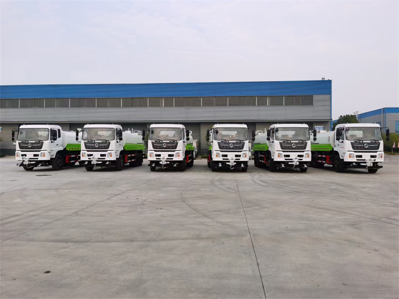 東風(fēng)18立方灑水車-灑水車-程力牌CL5251GPSD6型綠化噴灑車生產(chǎn)廠家 東風(fēng)18立方灑水車-灑水車-程力牌CL5251GPSD6型綠化噴灑車生產(chǎn)廠家