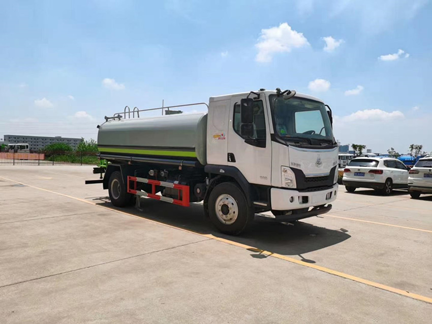 東風柳汽12噸灑水車-灑水車-程力威牌CLW5180GPSHDL型綠化噴灑車生產(chǎn)廠家 東風柳汽12噸灑水車-灑水車-程力威牌CLW5180GPSHDL型綠化噴灑車生產(chǎn)廠家