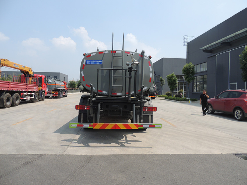 全新的灑水車要多少錢一輛-全新的灑水車要多少錢-湖北盈通汽車 全新的灑水車要多少錢一輛-全新的灑水車要多少錢-湖北盈通汽車