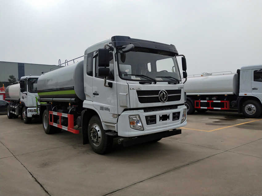 十二方灑水車多少錢一輛 十二方灑水車多少錢一輛