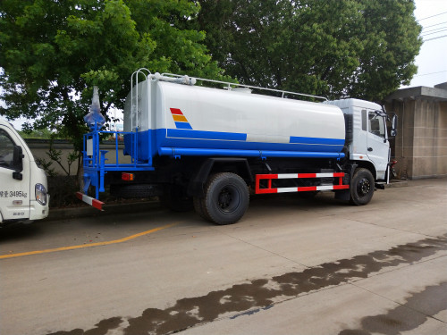 公路用灑水車 公路用灑水車