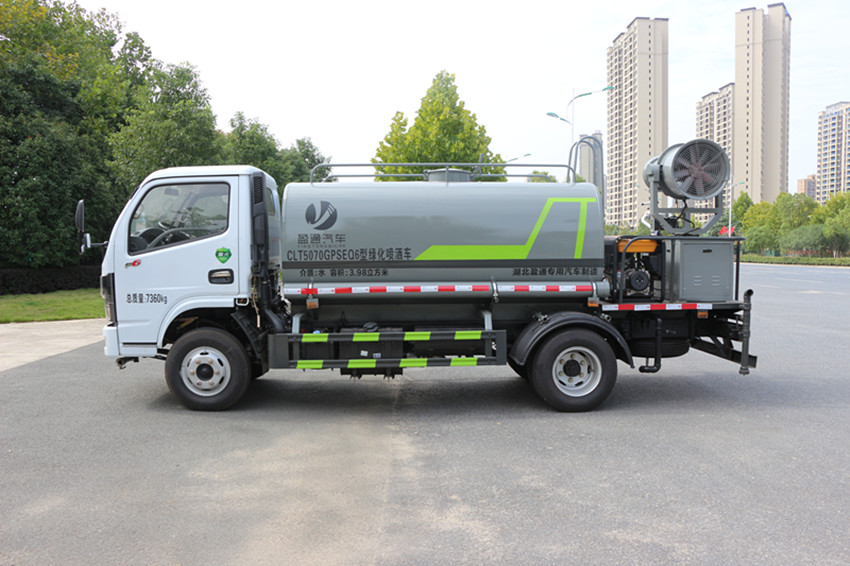 5噸灑水車 5噸灑水車