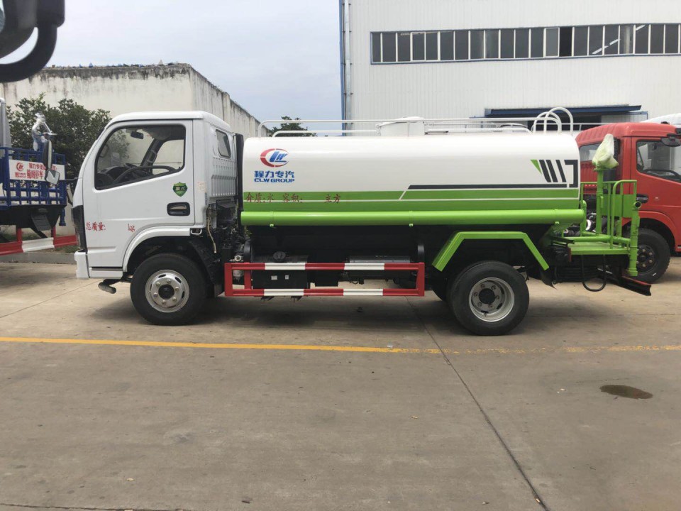 灑水車灑一次水多少錢-灑水車生產廠家-湖北程力 灑水車灑一次水多少錢-灑水車生產廠家-湖北程力