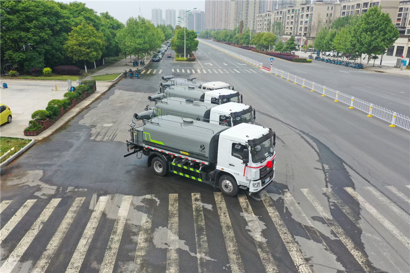 工地灑水車小型-小型工地灑水車生產(chǎn)廠家-湖北灑水車生產(chǎn)廠家 工地灑水車小型-小型工地灑水車生產(chǎn)廠家-湖北灑水車生產(chǎn)廠家