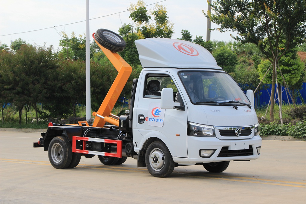 東風(fēng)途逸勾臂垃圾車-藍(lán)牌垃圾車生產(chǎn)廠家-湖北盈通垃圾車廠家銷售 東風(fēng)途逸勾臂垃圾車-藍(lán)牌垃圾車生產(chǎn)廠家-湖北盈通垃圾車廠家銷售
