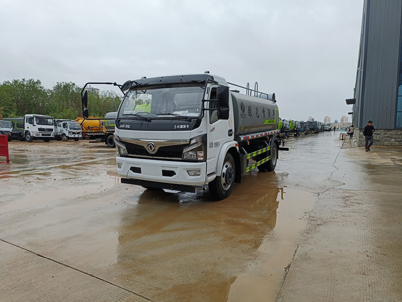 環(huán)衛(wèi)灑水車-環(huán)衛(wèi)市政9噸灑水車-9噸灑水車廠家報(bào)價(jià)-湖北盈通 環(huán)衛(wèi)灑水車-環(huán)衛(wèi)市政9噸灑水車-9噸灑水車廠家報(bào)價(jià)-湖北盈通