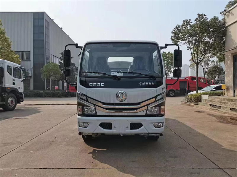 廠家直供東風多利卡灑水車價格多少錢報價-湖北盈通 廠家直供東風多利卡灑水車價格多少錢報價-湖北盈通