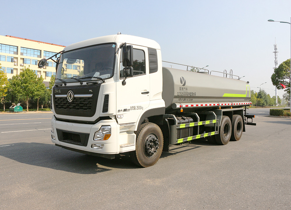 縱昂牌CLT5253GSSDF6型灑水車-東風(fēng)天龍20方灑水車-湖北盈通 縱昂牌CLT5253GSSDF6型灑水車-東風(fēng)天龍20方灑水車-湖北盈通