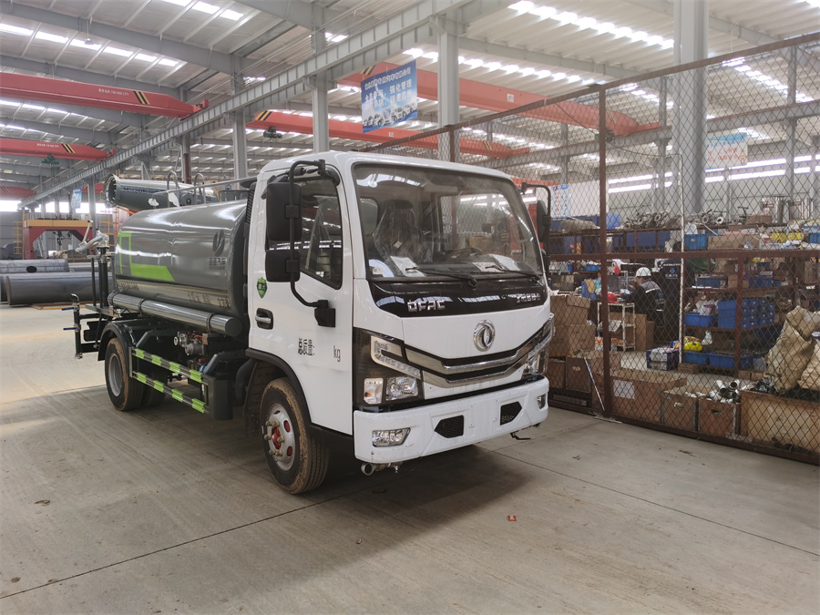 5方藍(lán)牌灑水車(chē)-5方藍(lán)牌灑水車(chē)簡(jiǎn)介-5方藍(lán)牌灑水車(chē)廠(chǎng)家直銷(xiāo) 5方藍(lán)牌灑水車(chē)-5方藍(lán)牌灑水車(chē)簡(jiǎn)介-5方藍(lán)牌灑水車(chē)廠(chǎng)家直銷(xiāo)
