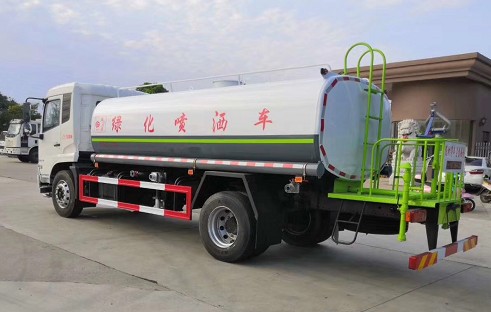 國六14方東風(fēng)天錦灑水車圖片 國六14方東風(fēng)天錦灑水車圖片